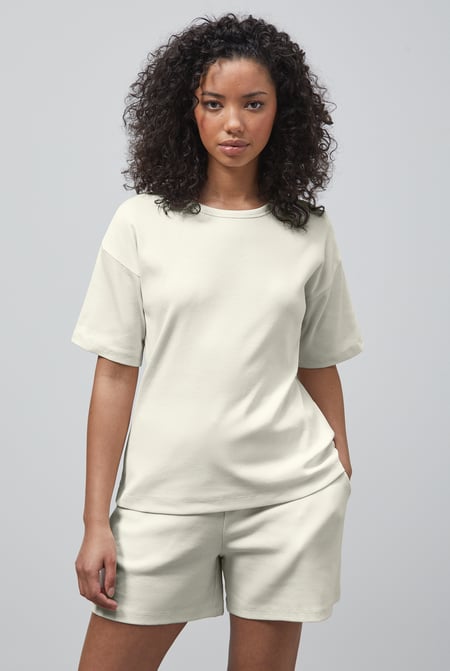 White Ribbed T-Shirt & Shorts Set