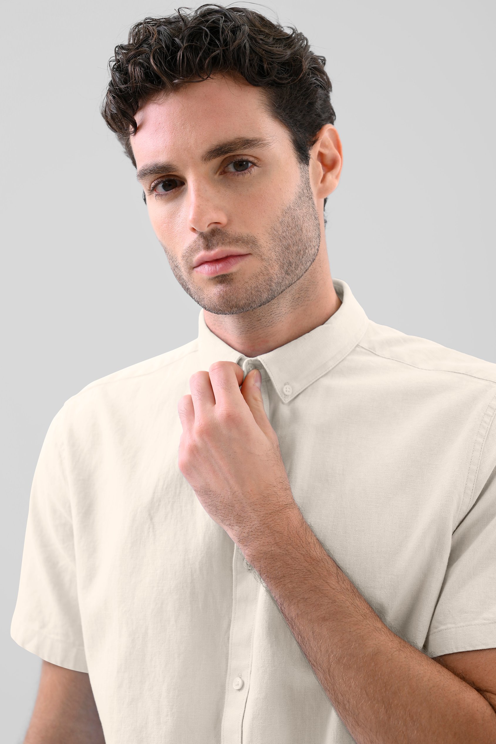 Solid Linen Blend Short Sleeve Shirt