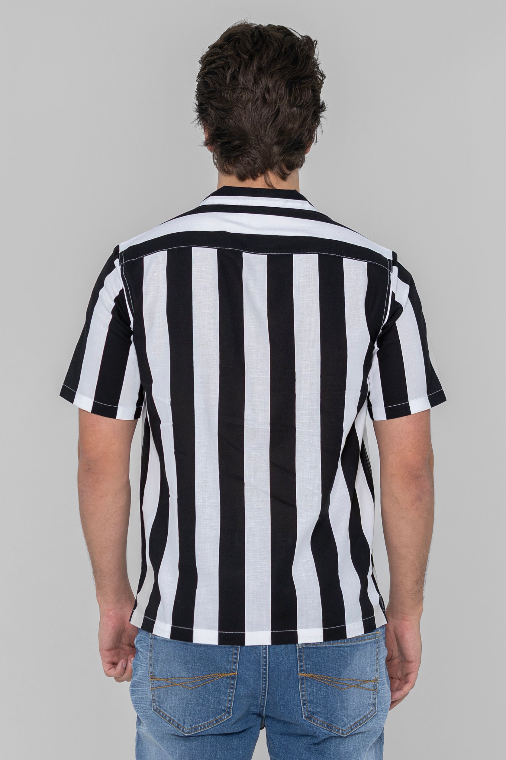 Revere Collar Short Sleeves Shirt