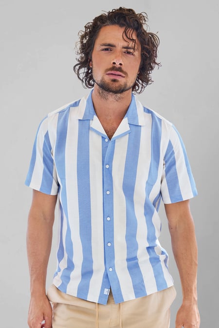 Black Revere Collar Short Sleeves Shirt