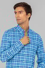 Men Button Down Collar Long Sleeve Shirt