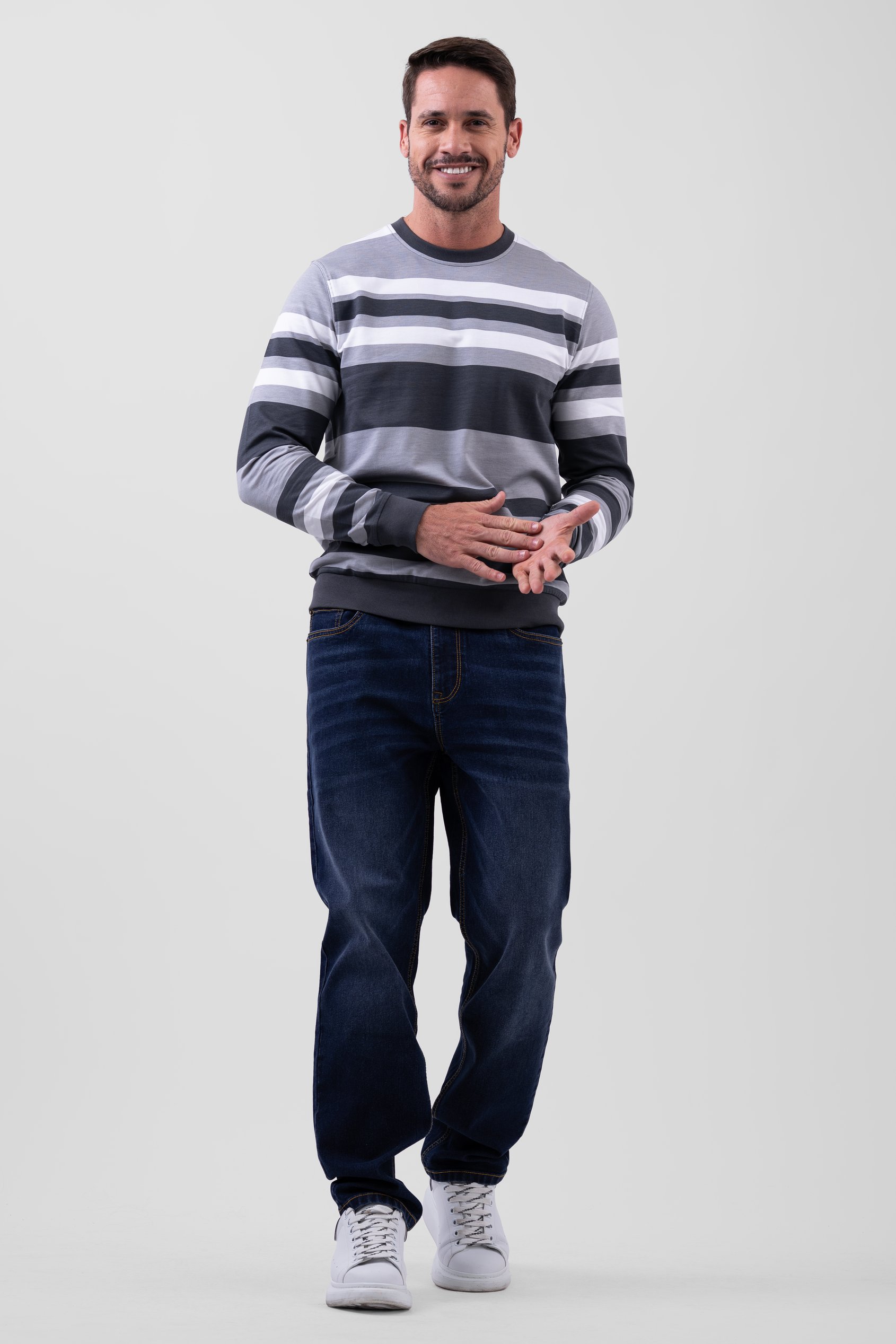Mens Relaxed Straight Fit Jeans