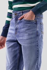 Comfort Stretch Straight Fit Jeans