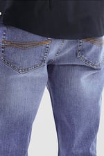 Comfort Stretch Straight Fit Jeans