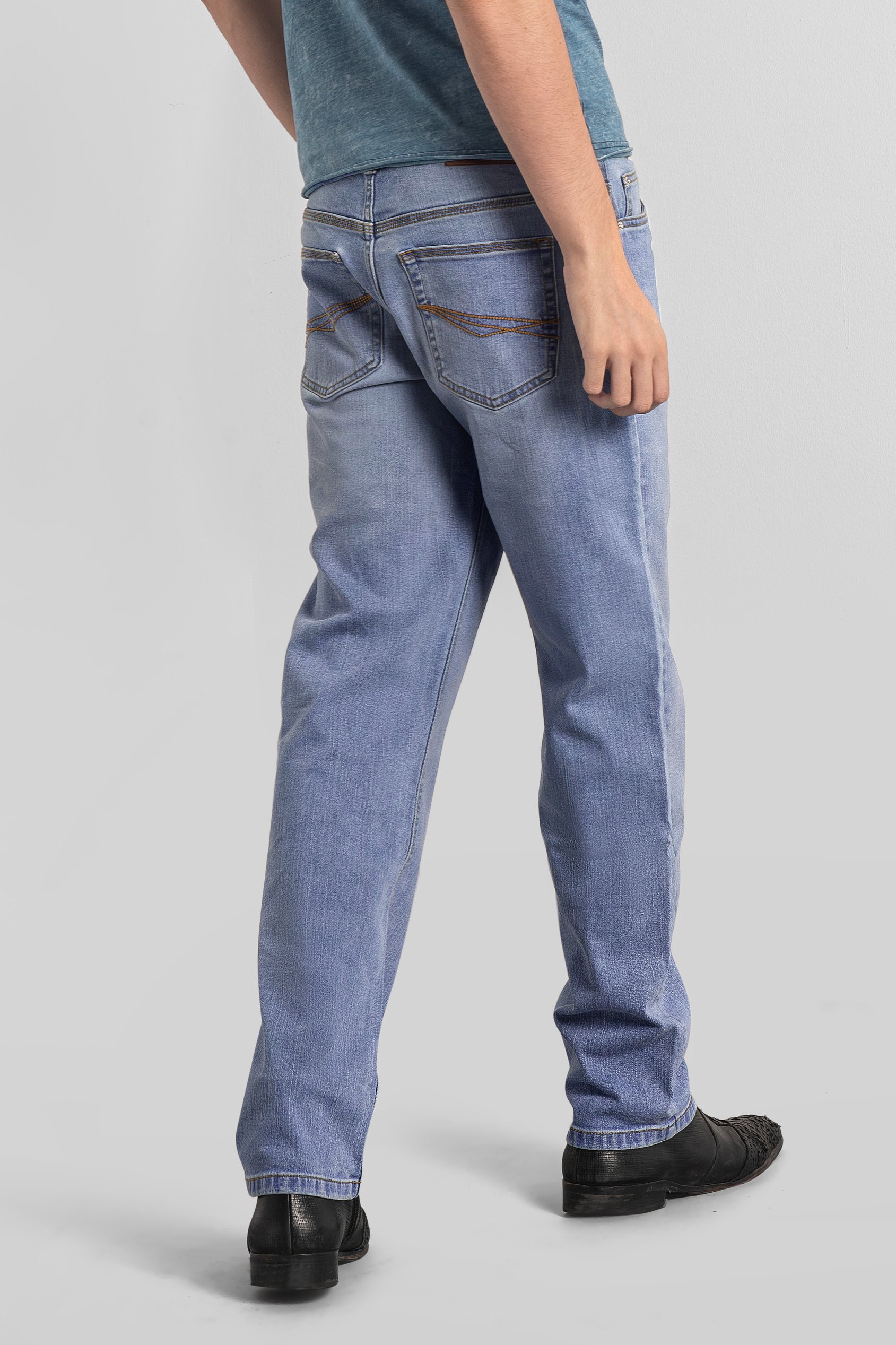 Mens Loose Fit Blue Jeans Mens Loose Fit Blue Jeans