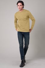 Long Sleeve Front Pocket SweatShirt