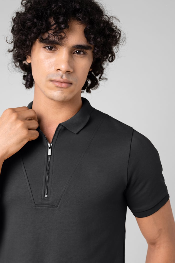 Ribbed Zip Neck Short Sleeve Polo
