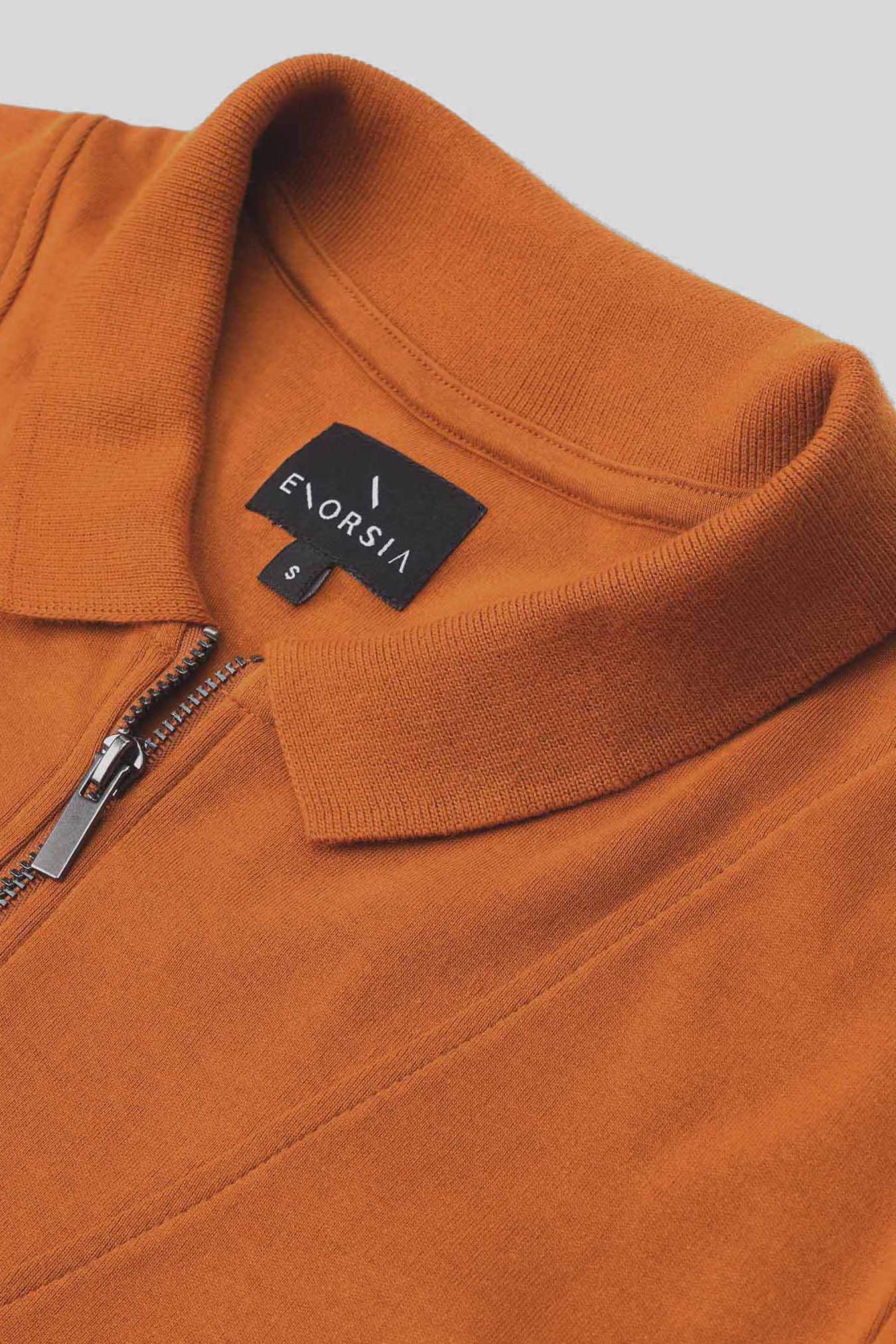 Ribbed Zip Neck Short Sleeve Polo