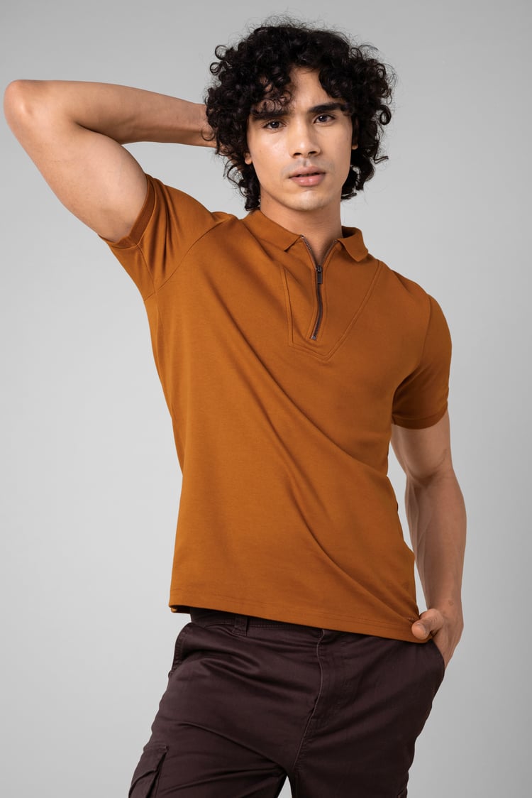 Ribbed Zip Neck Short Sleeve Polo