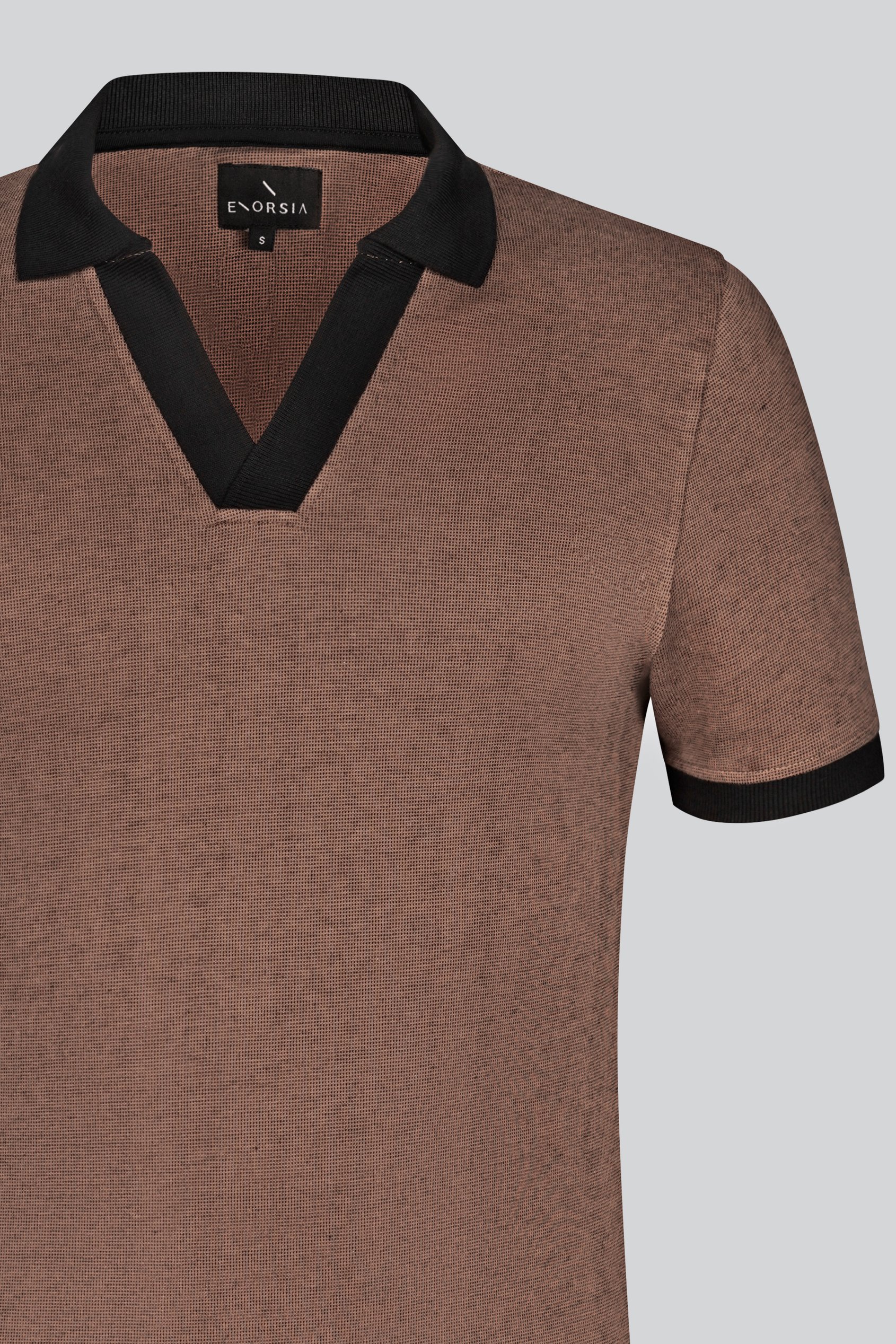 Contrast V-Neck Collar Cotton Polo Shirt