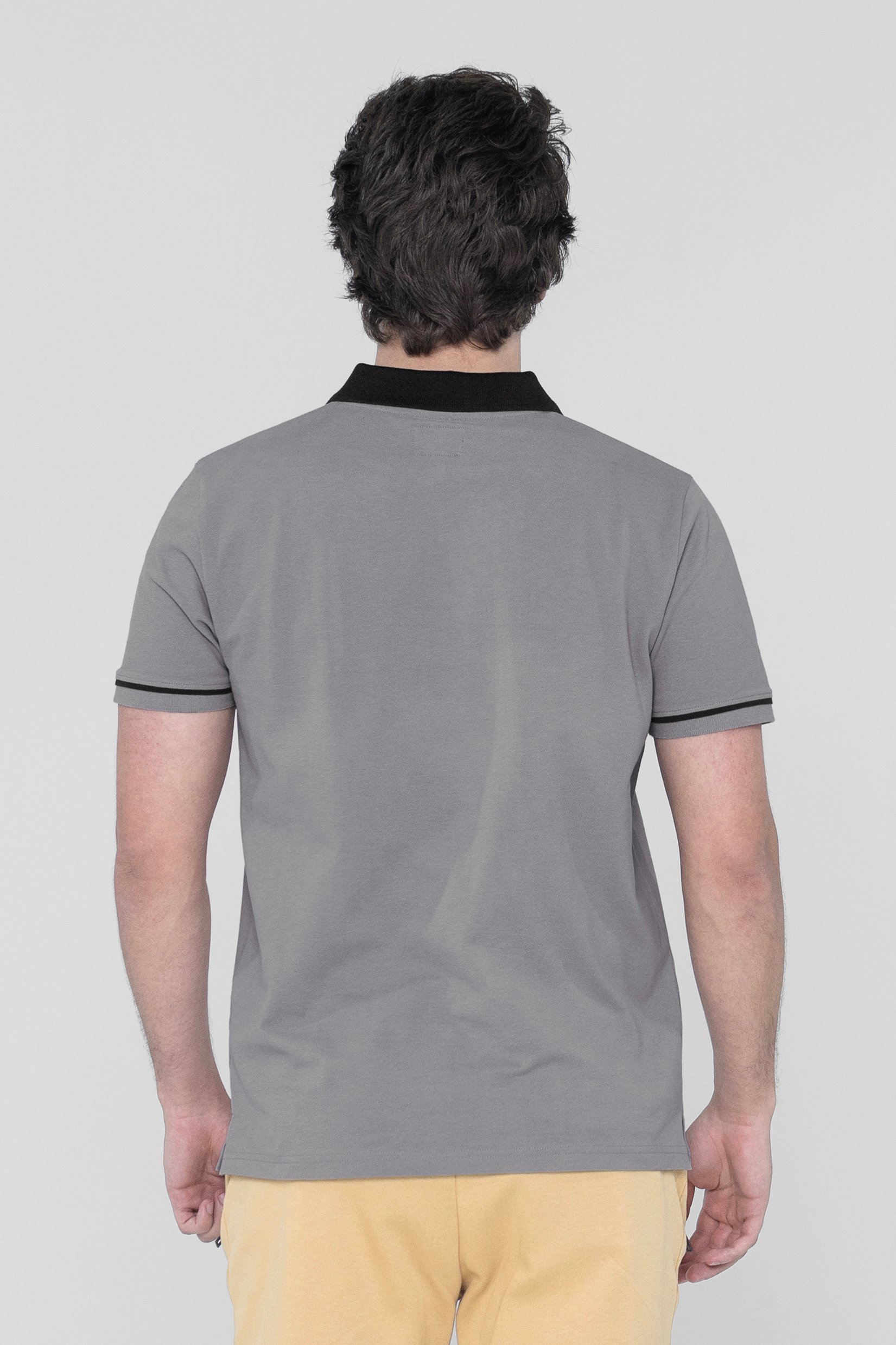 Contrast Collar Zip-Up Polo Shirt