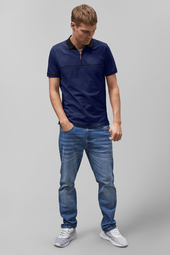 Contrast Collar Zip-Up Polo Shirt