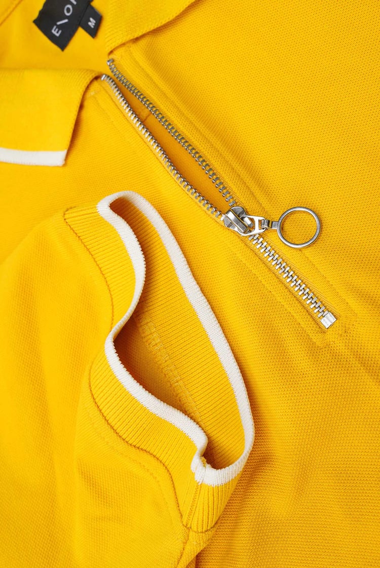 Tipped Collar Short Sleeves Zip Polo Shirt