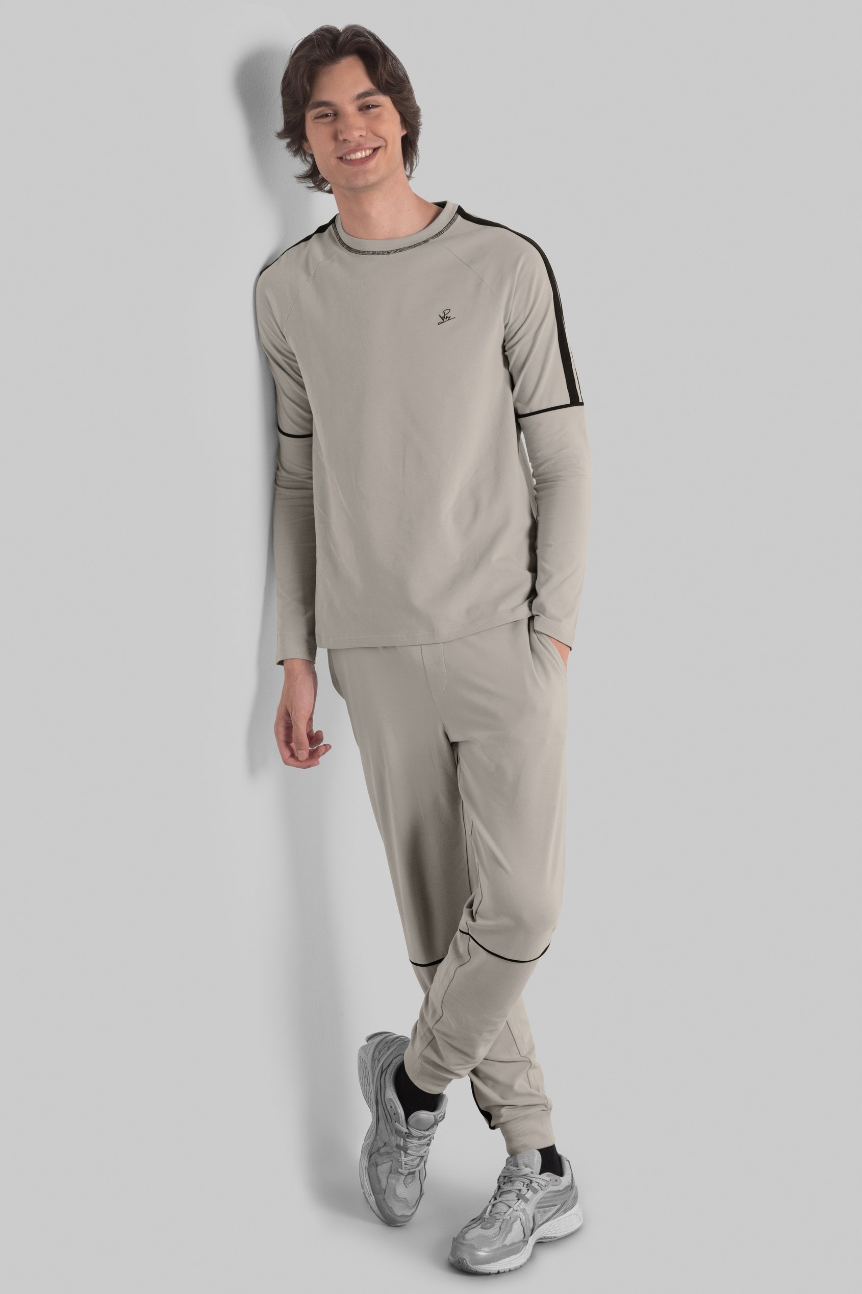 Stretch Jersey Long Sleeve Tee And Jogger Set