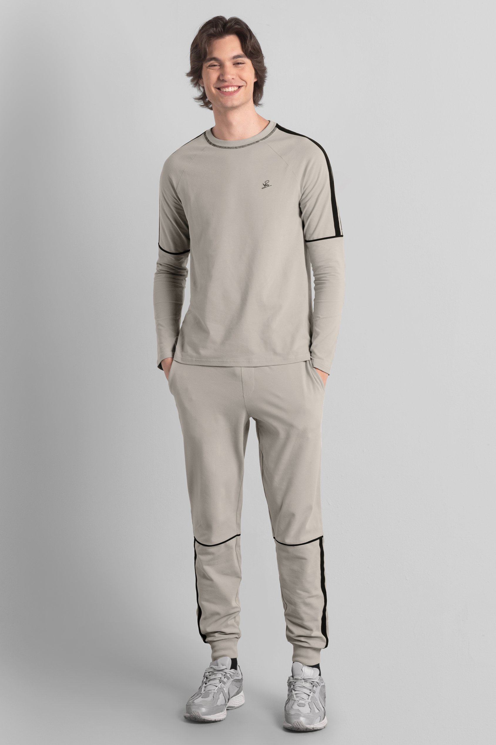 Stretch Jersey Long Sleeve Tee And Jogger Set