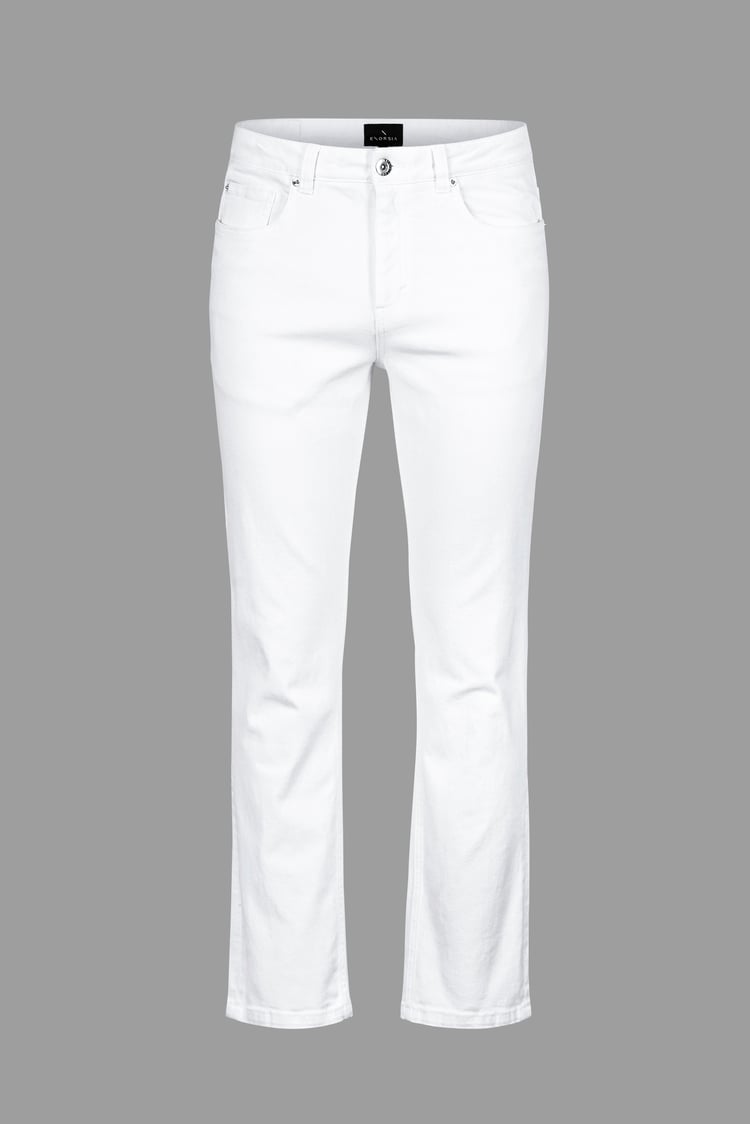 Slim Fit Essential Stretch White Jeans