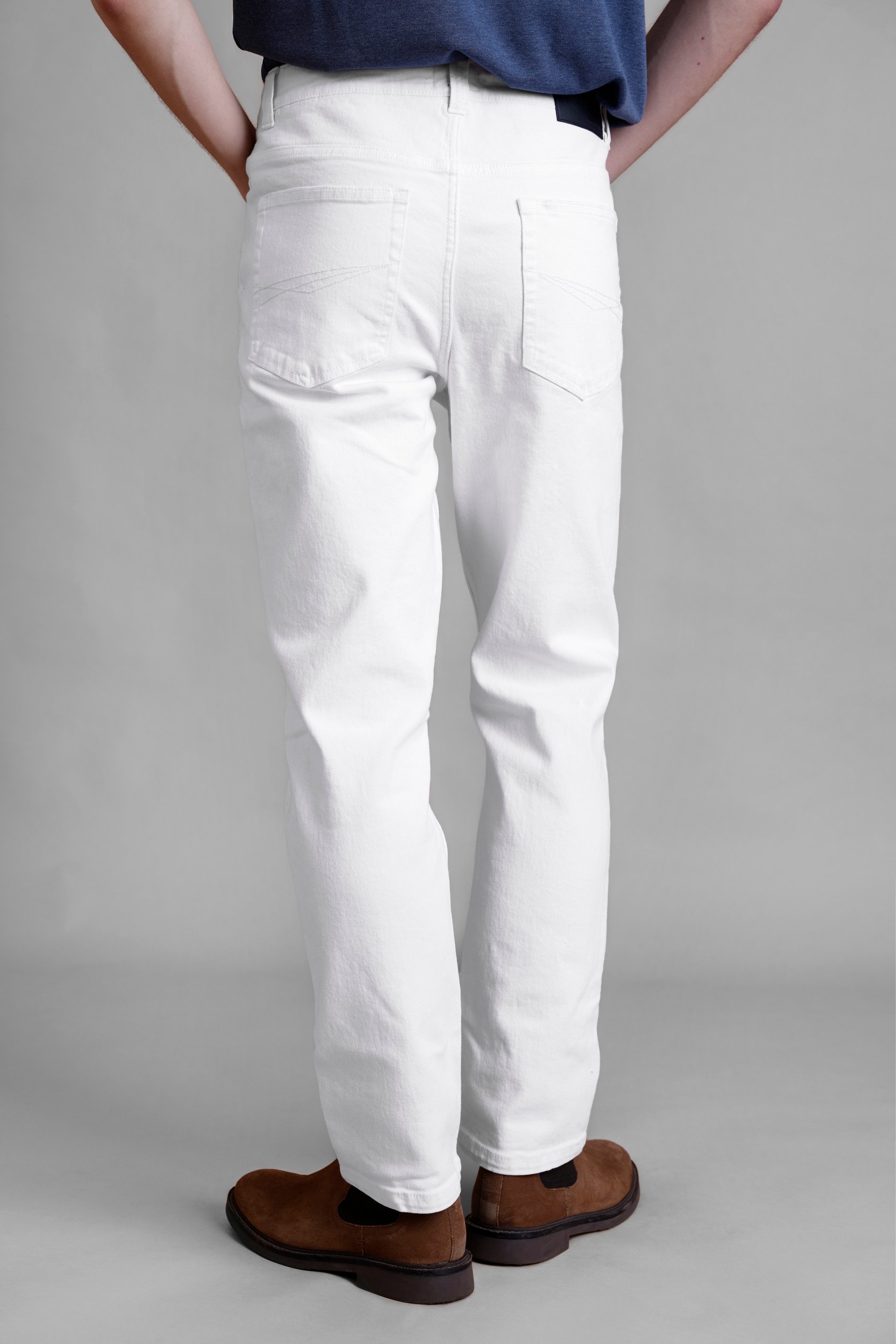 Slim Fit Essential Stretch White Jeans