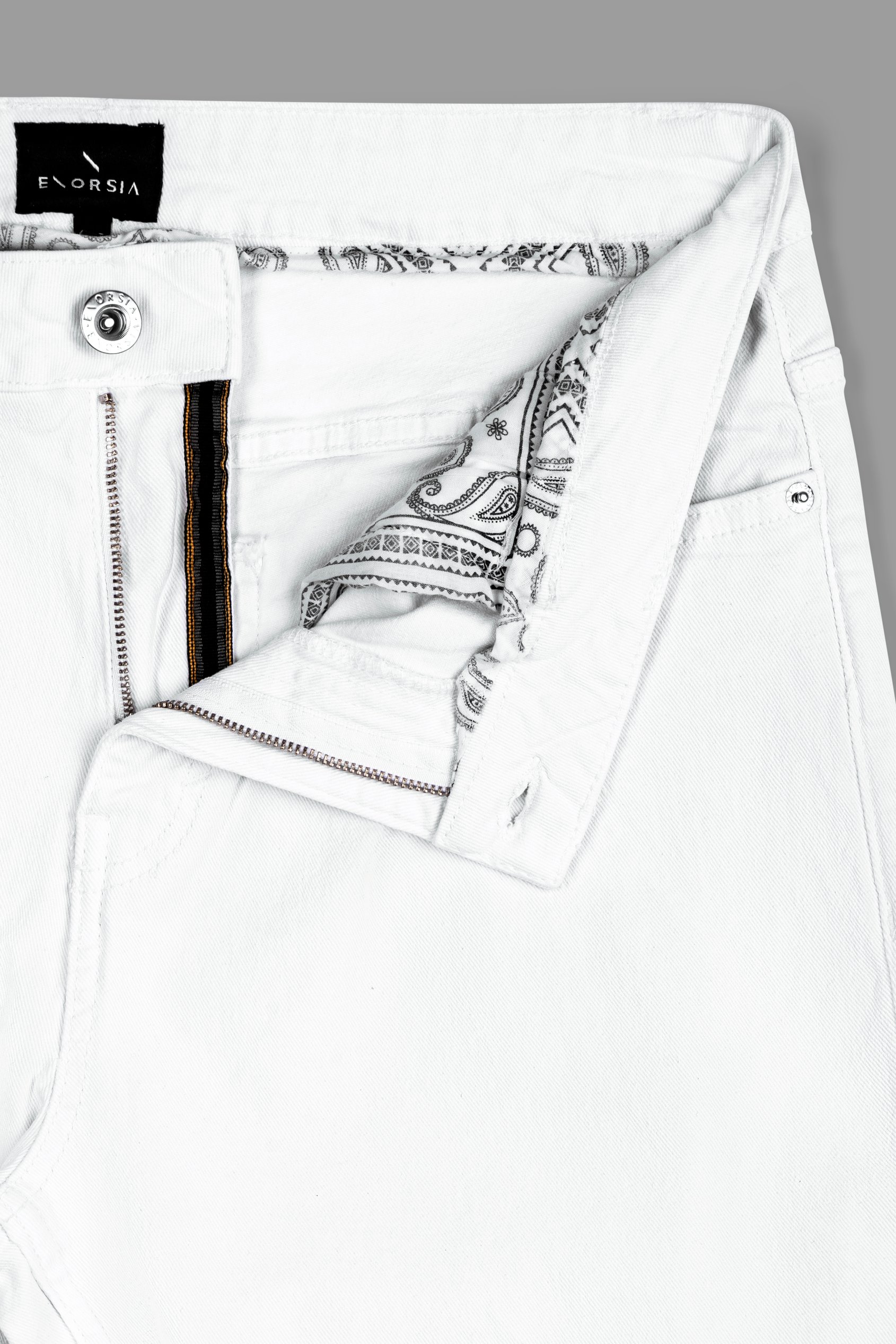 Slim Fit Essential Stretch White Jeans