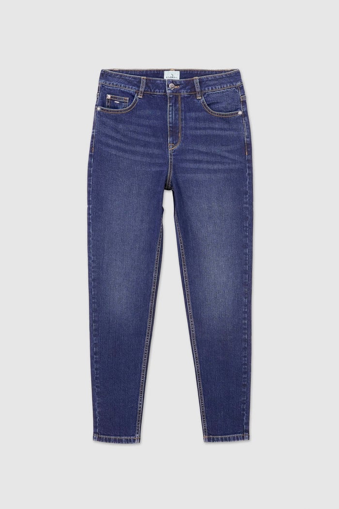 Womens Blue Tapared Leg Jeans
