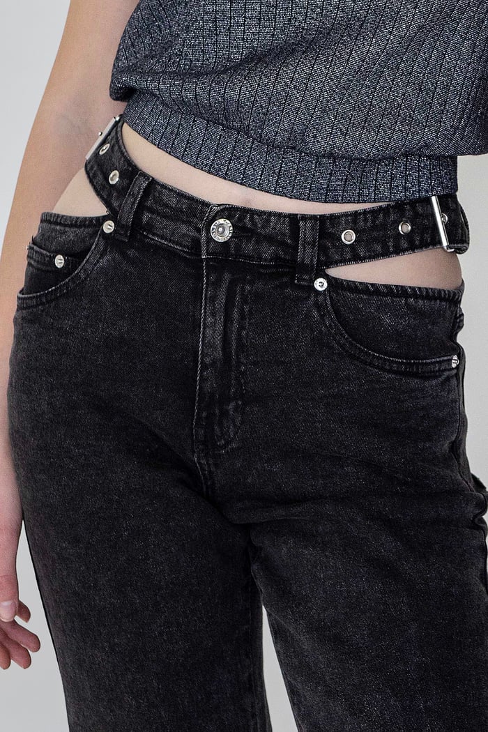 Wide-Leg Comfort Jeans With Waist Cut-Outs