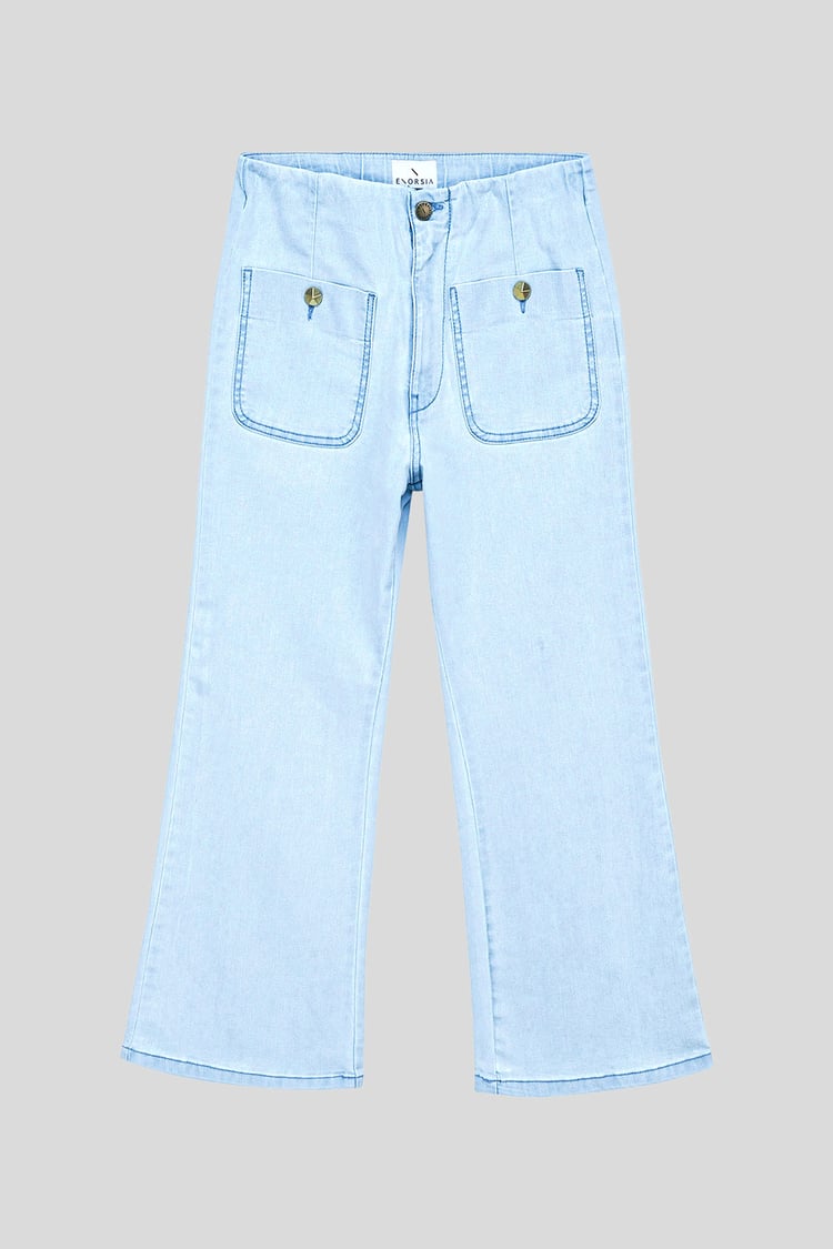 Super Light Cropped Flared Buttoned Jeans