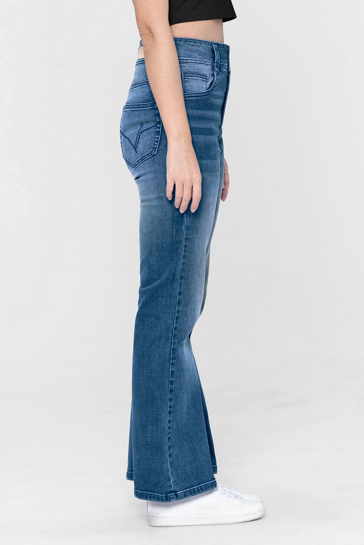 Slim shape Boot cut Jeans