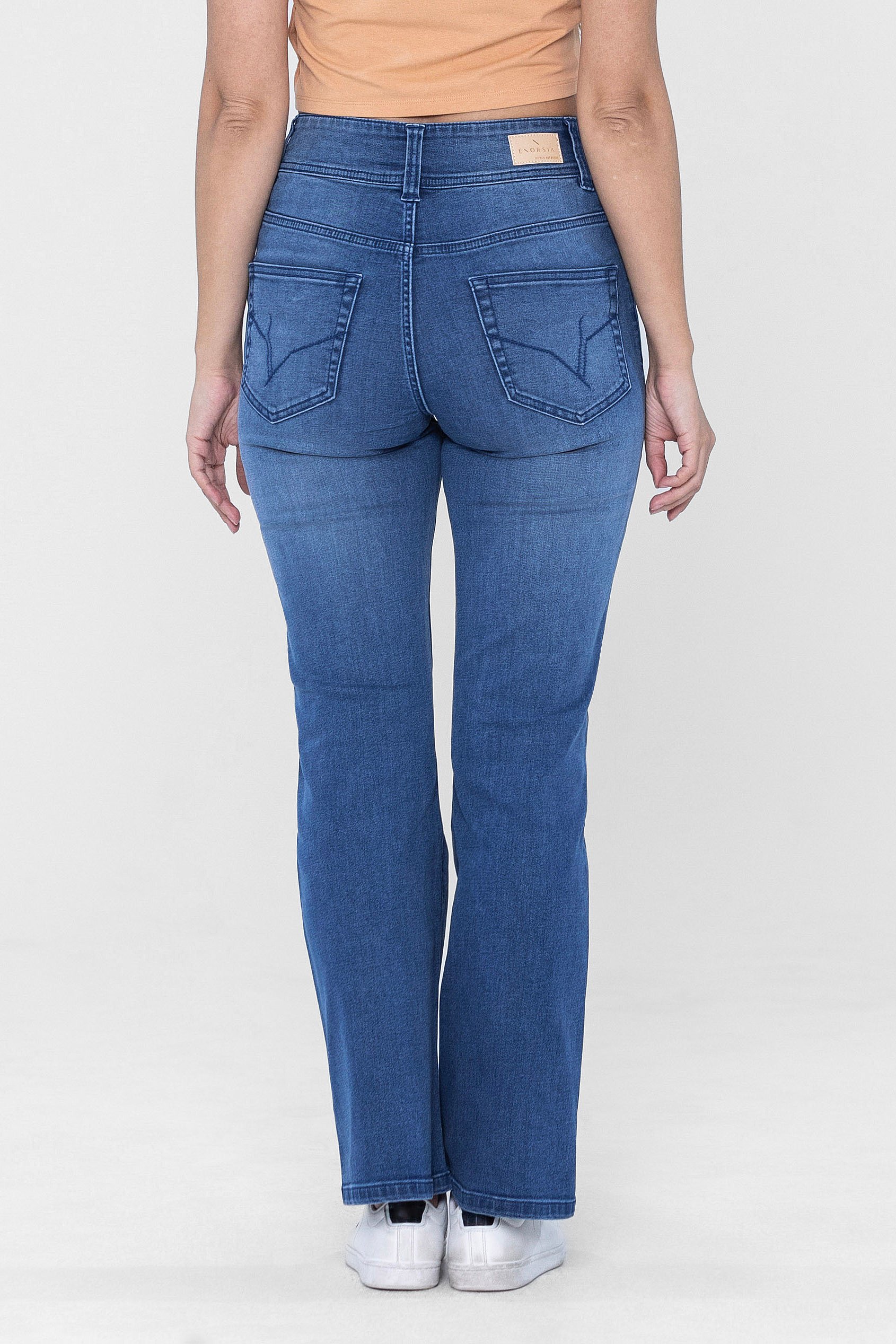 Slim shape Boot cut Jeans