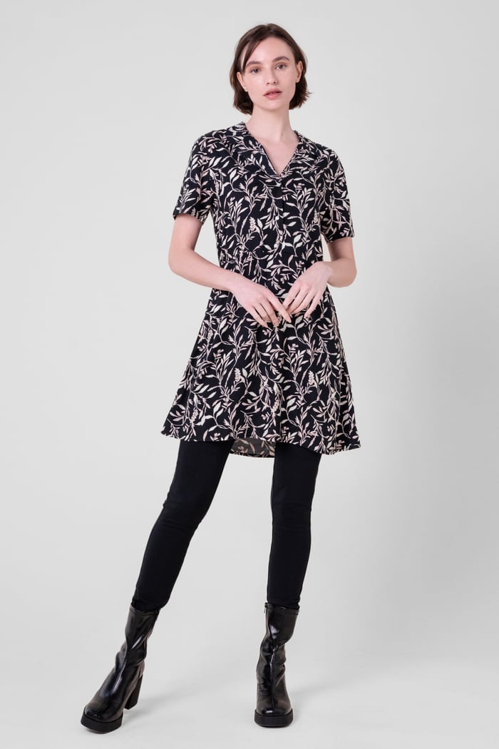 Womens Leaf Print Dress With Collar