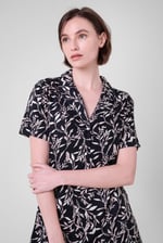 Womens Leaf Print Dress With Collar