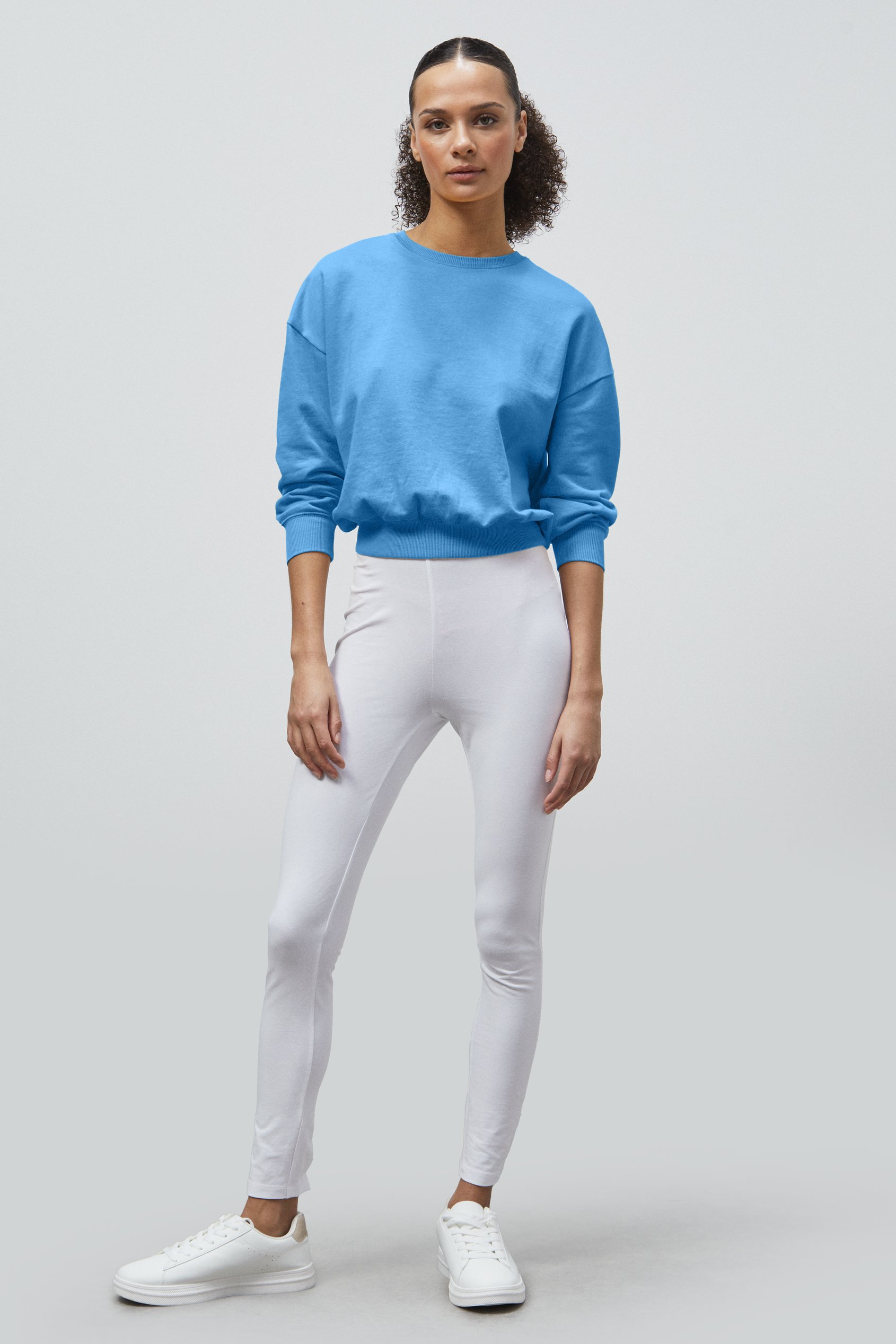 Ribbed Hem Cropped Sweatshirt