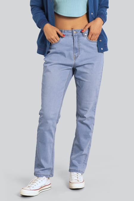 Womens Sky Curve High Rise Straight Jeans