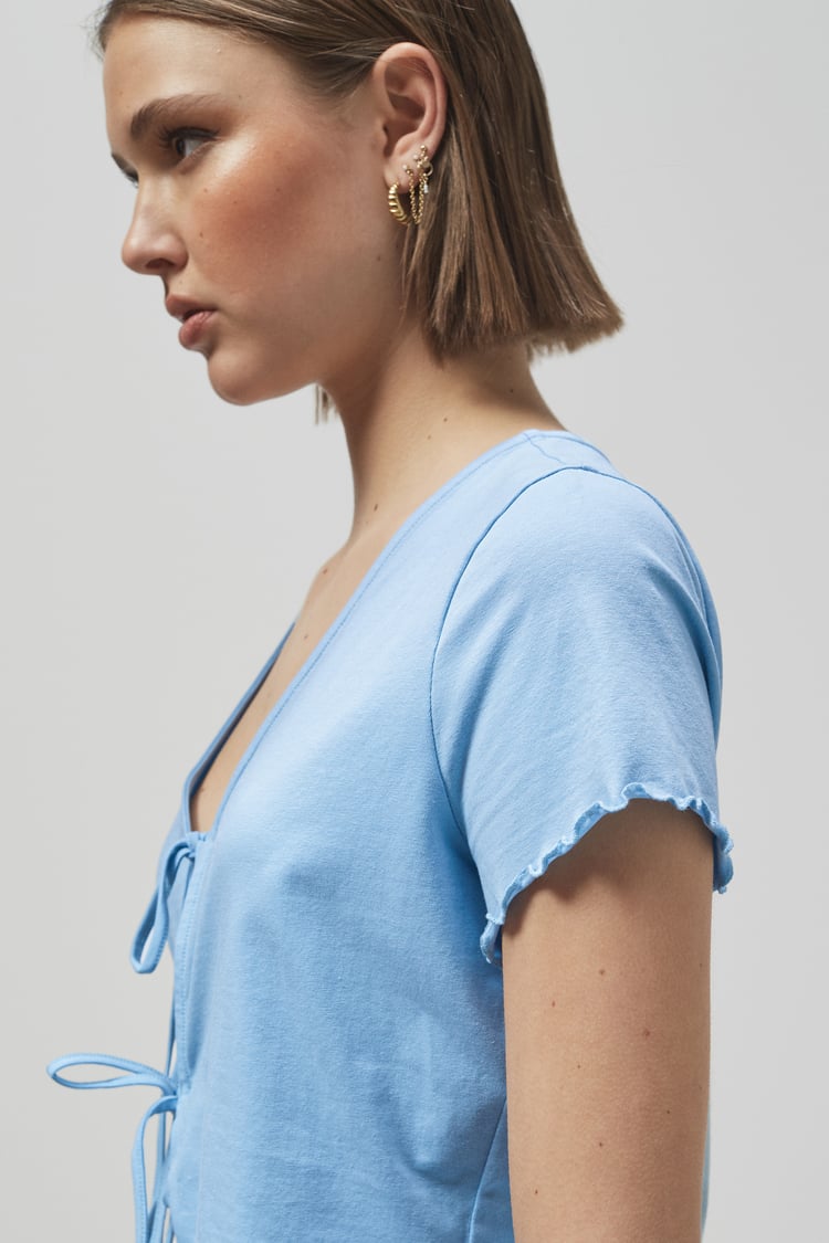 Lettuce Hem Tie Front T-Shirt