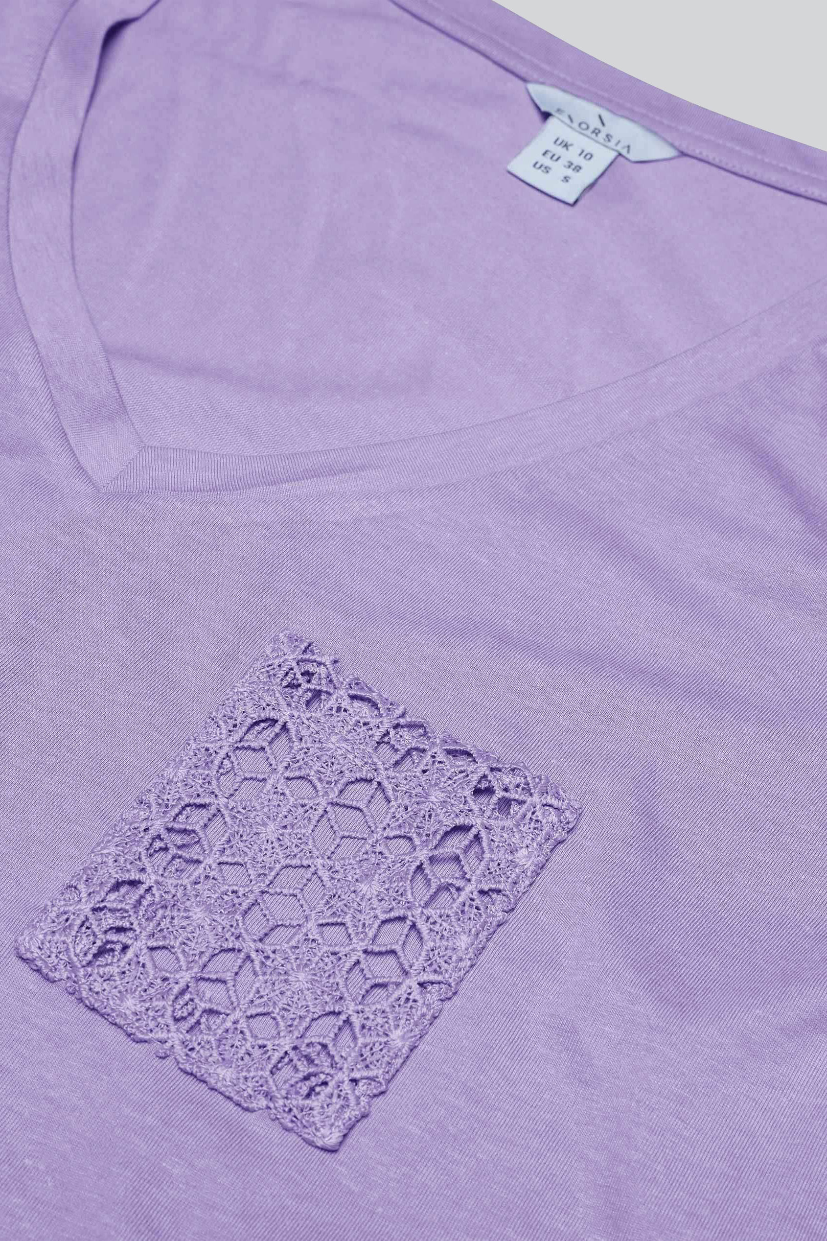 Lace Pocket V-Neck Tee