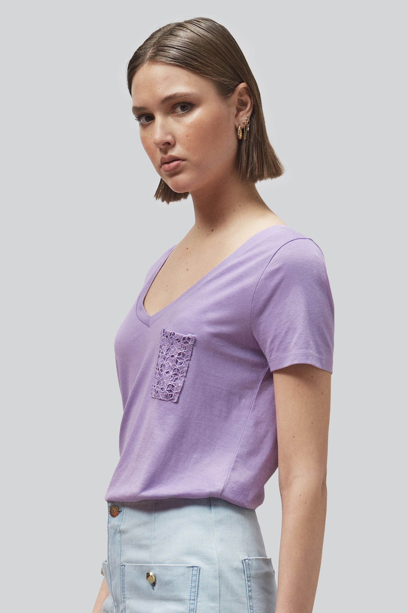 Lace Pocket V-Neck Tee