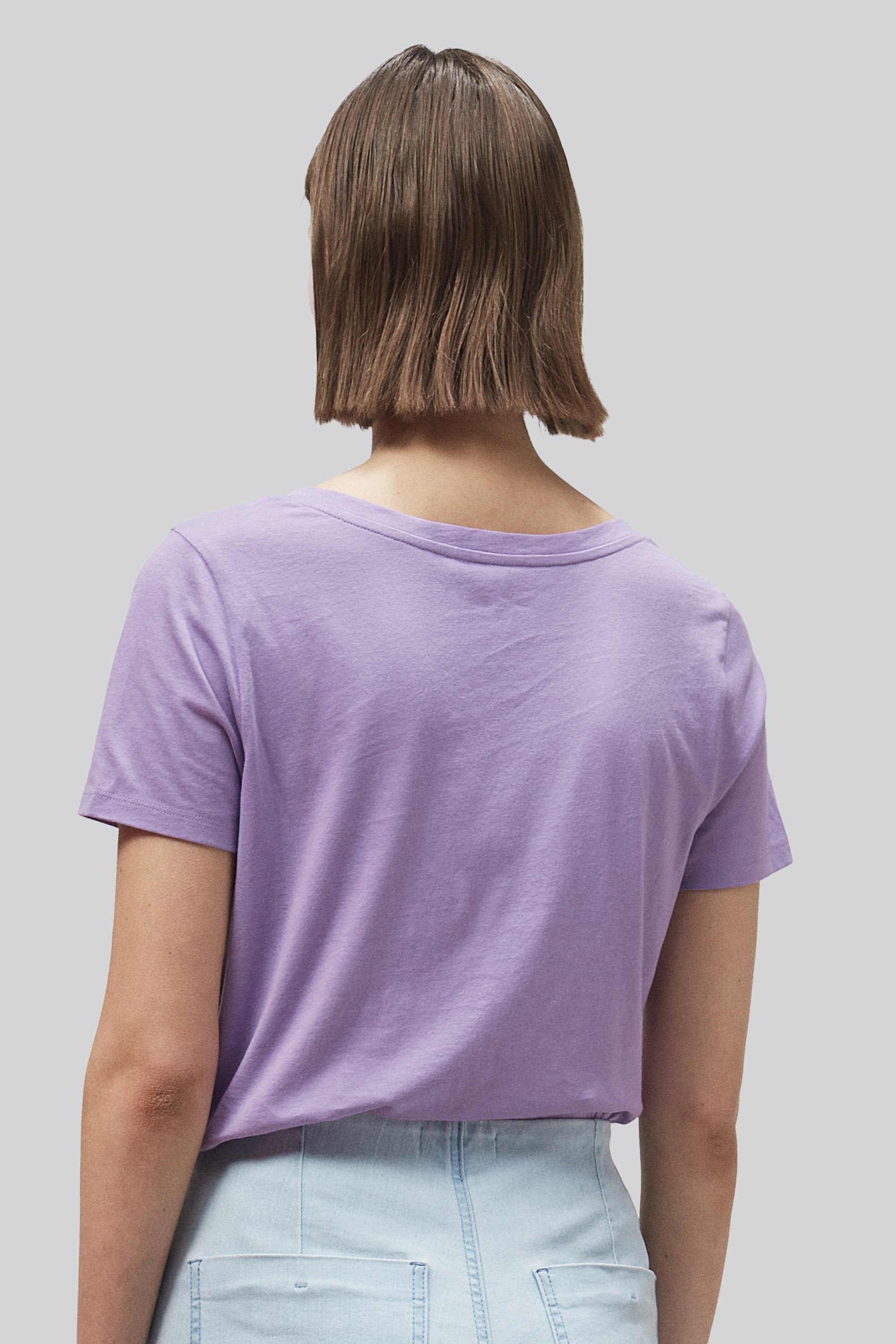 Lace Pocket V-Neck Tee