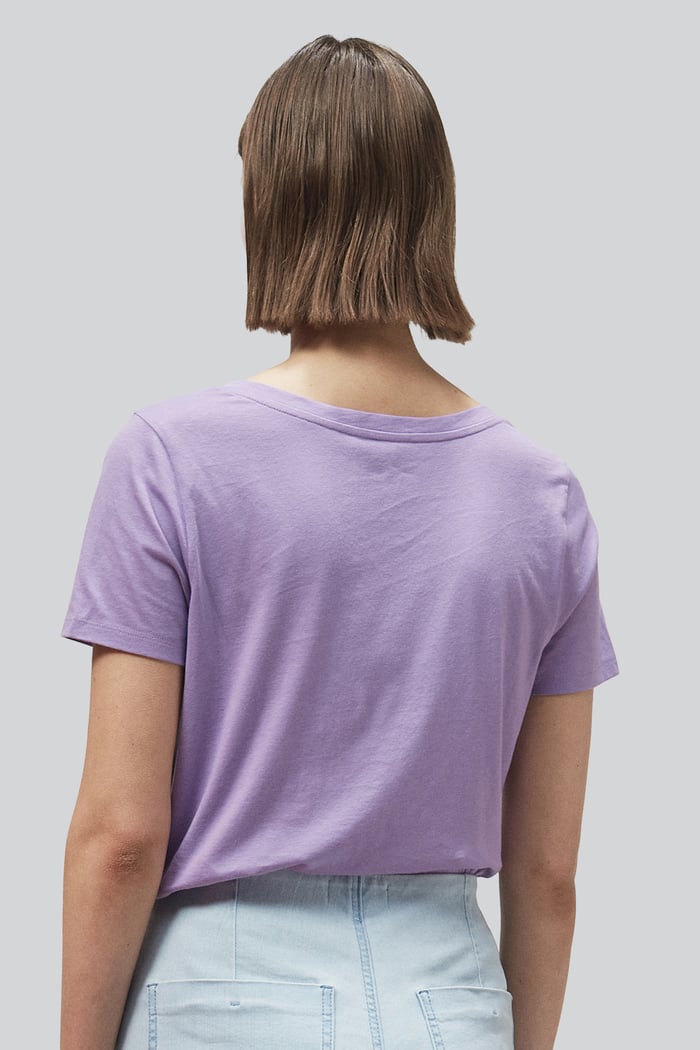 Lace Pocket V-Neck Tee