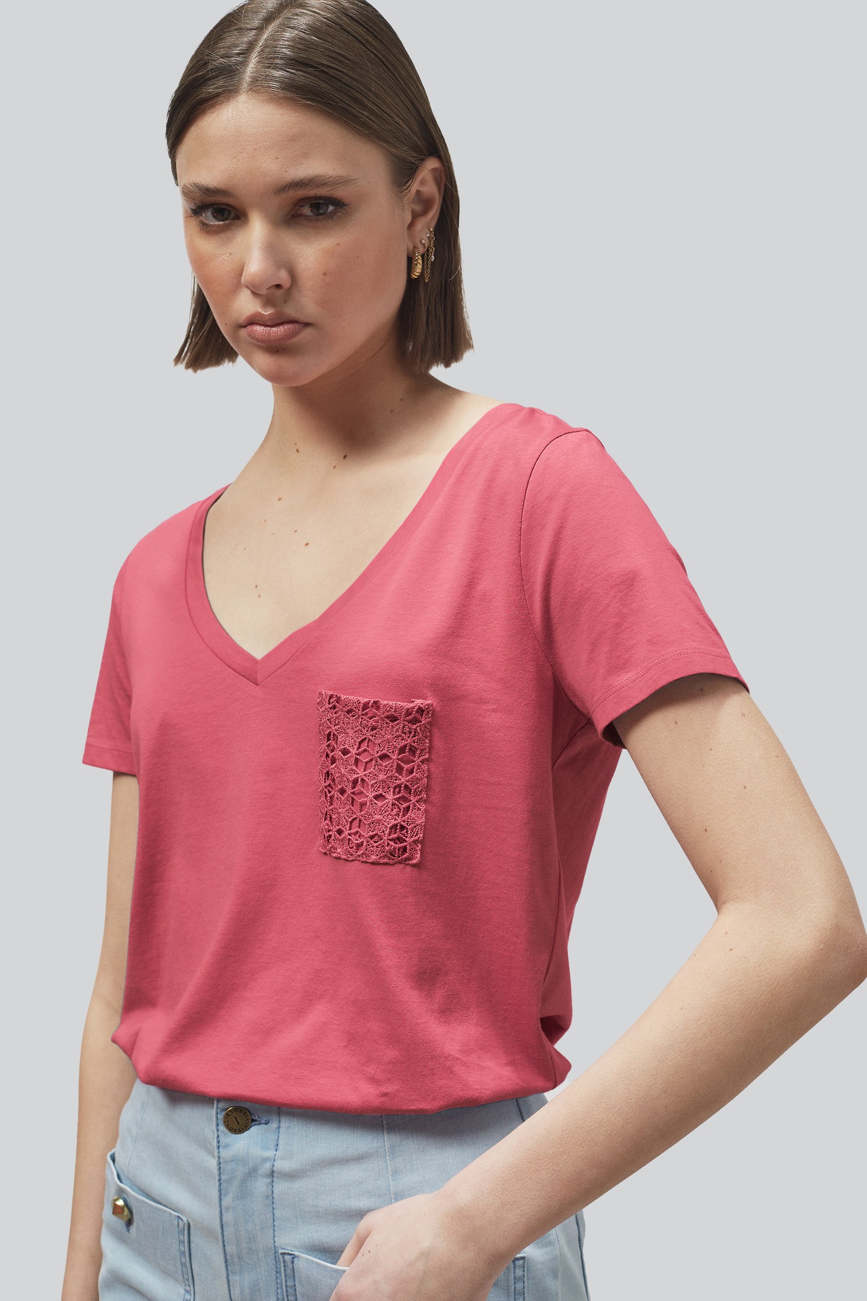 Lace Pocket V-Neck Tee