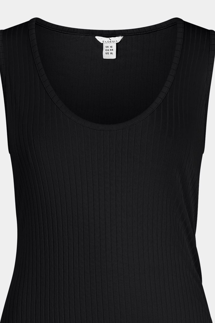 Chic Slim-Fit Dress with Mesh Detail