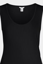 Chic Slim-Fit Dress with Mesh Detail