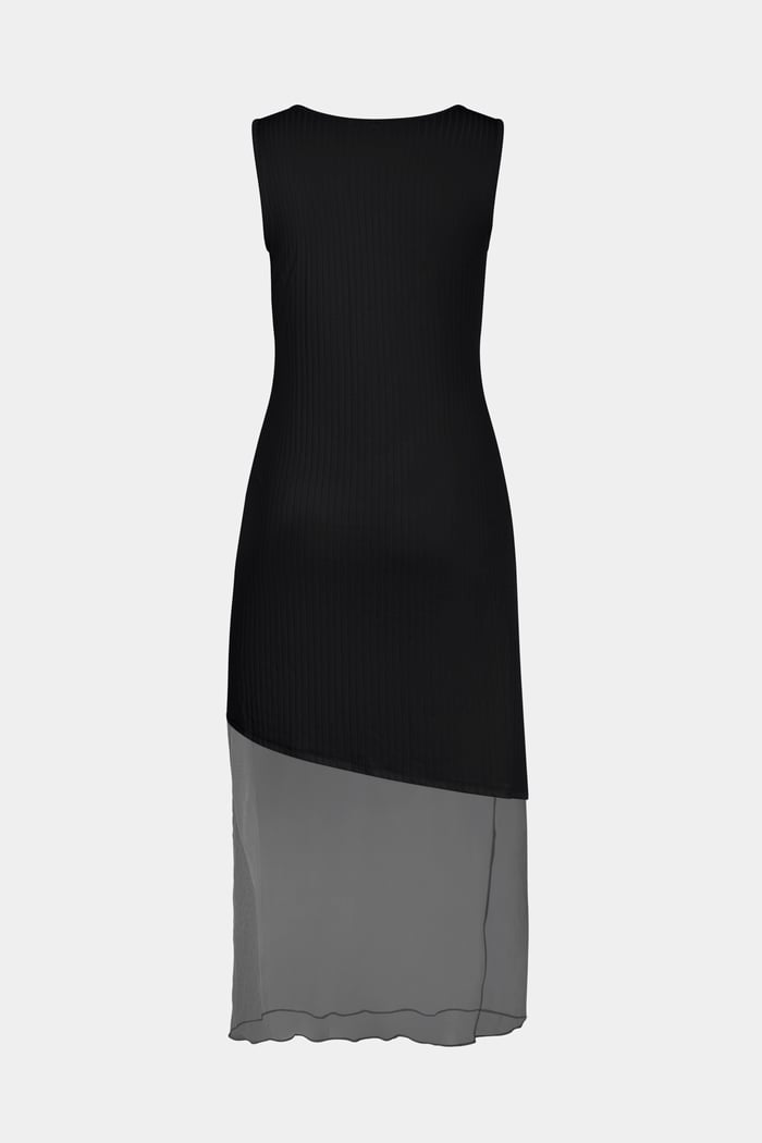 Chic Slim-Fit Dress with Mesh Detail