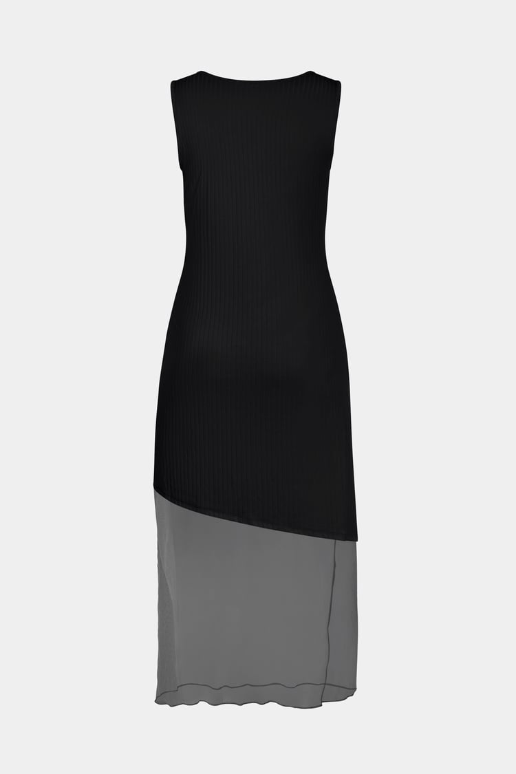 Chic Slim-Fit Dress with Mesh Detail
