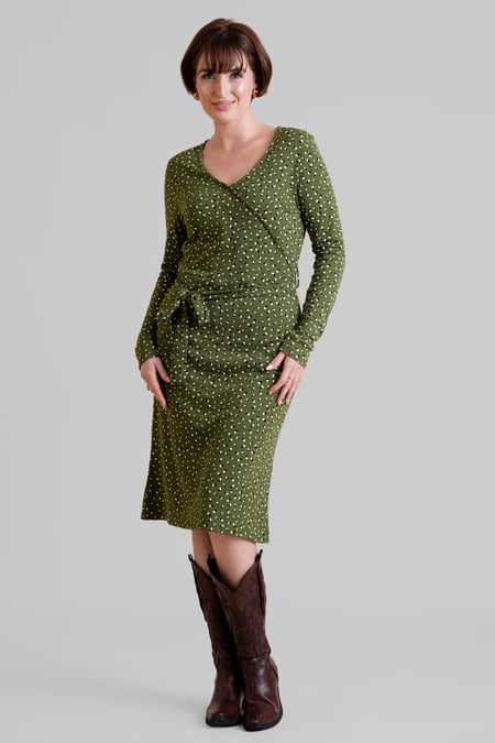 Green Slim Fit V-Neck Dot Printed Dress
