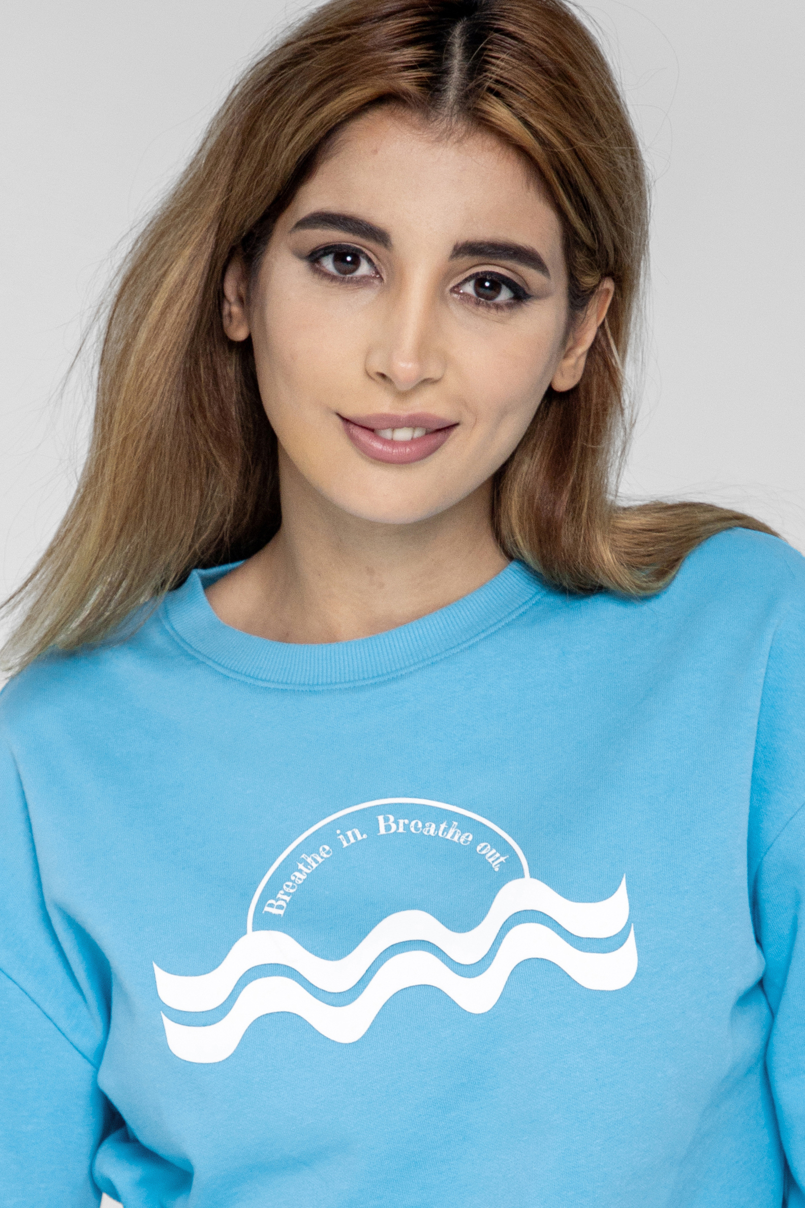 Raw Edge Chest Print Sweatshirt