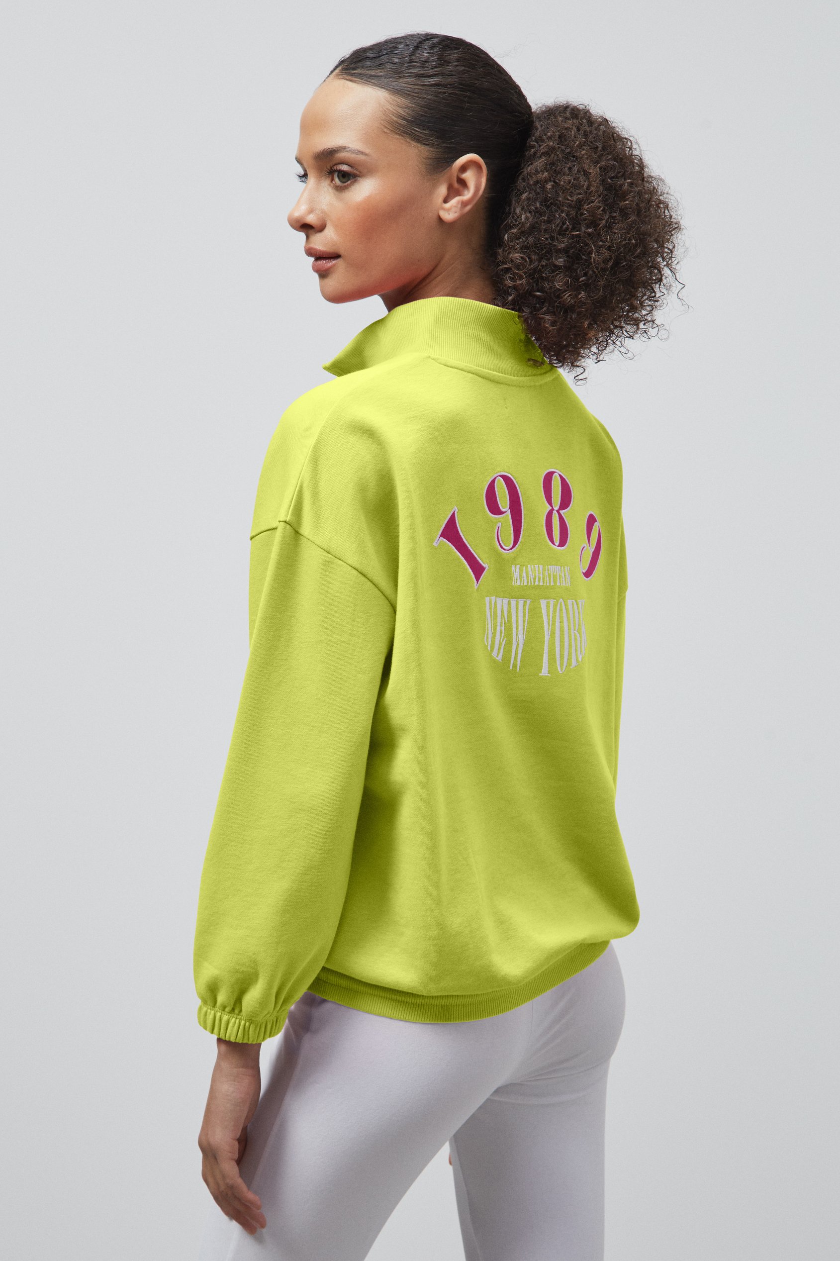 Half Zip High Neck Embroidery Sweatshirt