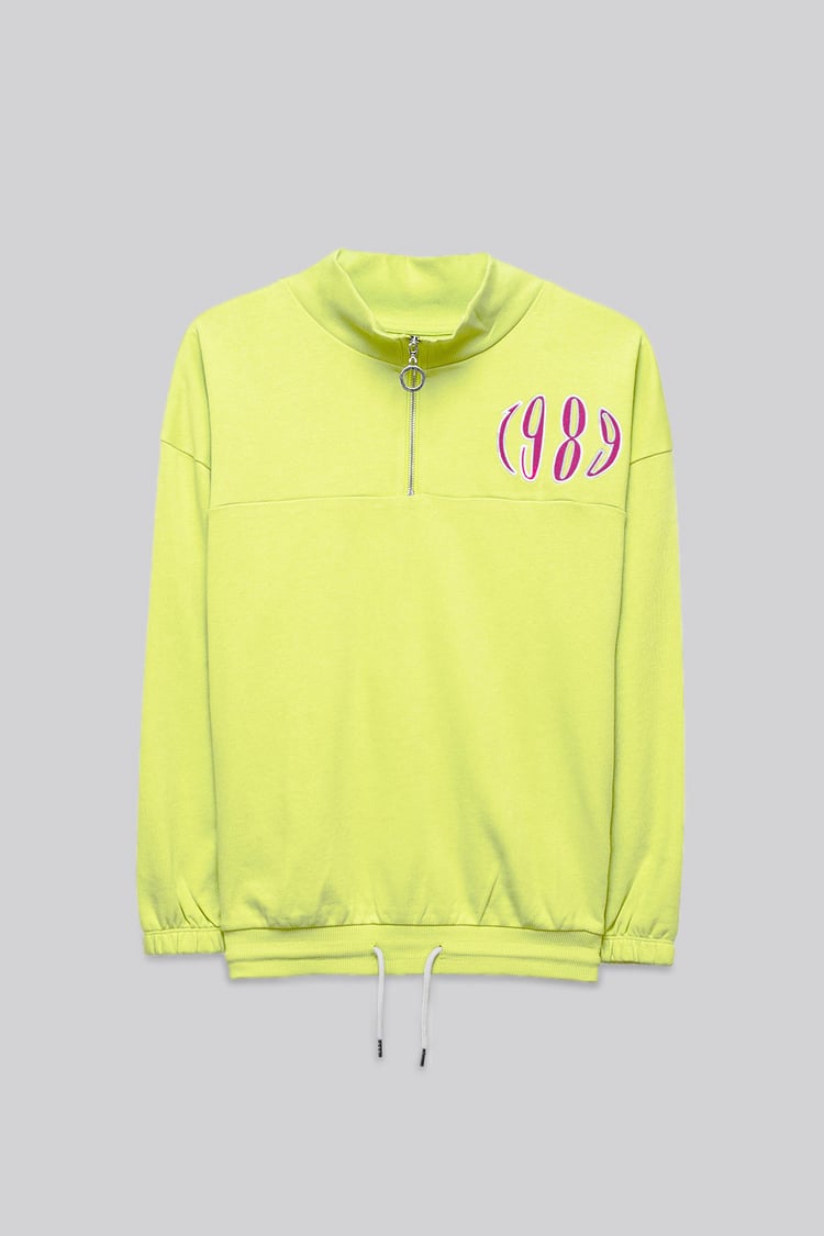 Half Zip High Neck Embroidery Sweatshirt