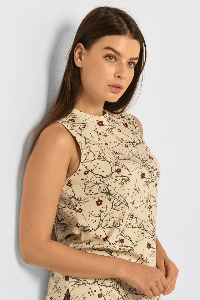 Asymmetric Hem Sleeveless Printed Top