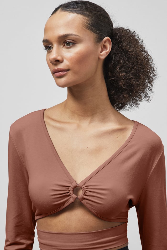 O-Ring Cut Out V-Neck Long Sleeves Top