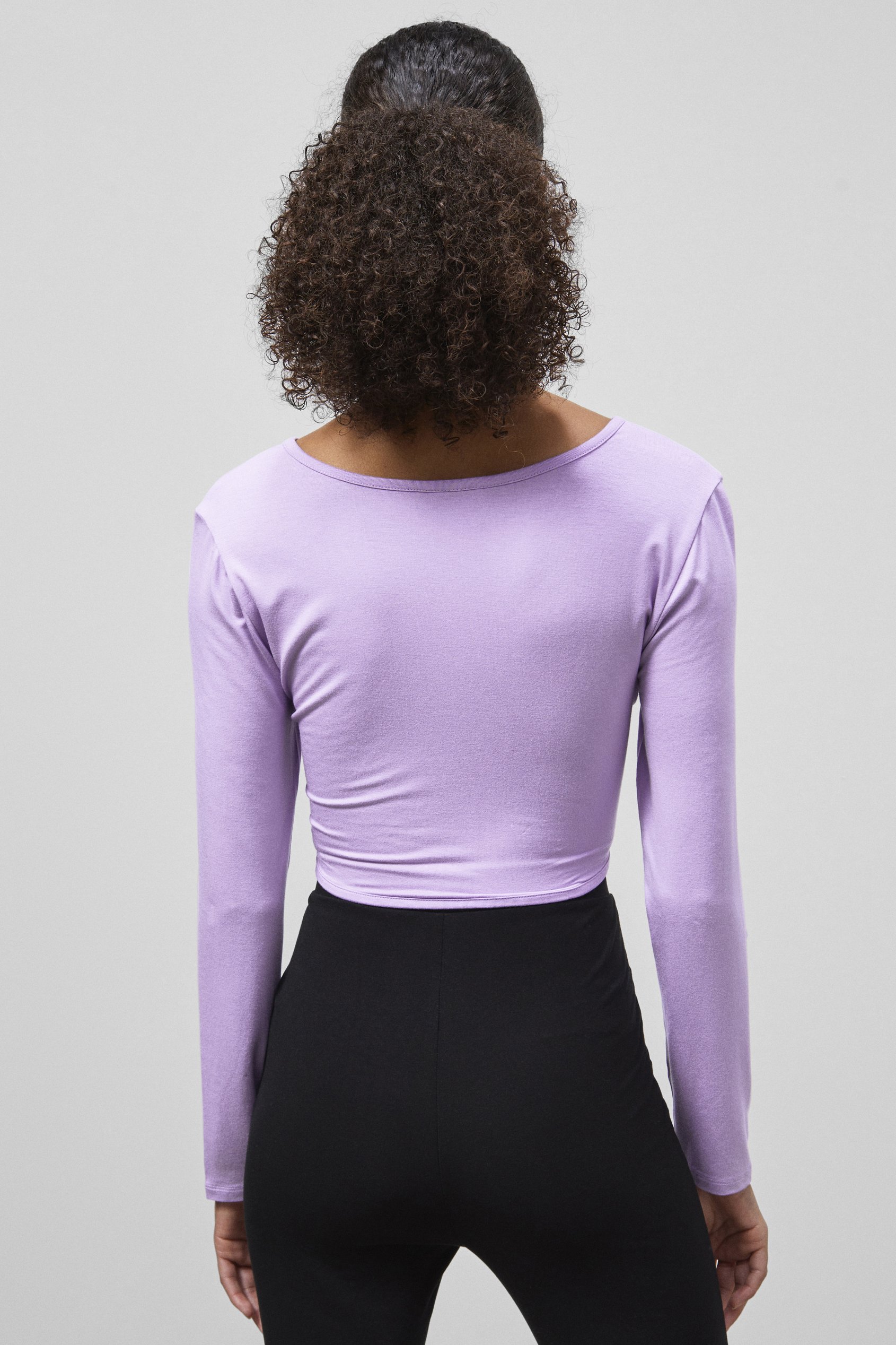 O-Ring Cut Out V-Neck Long Sleeves Top