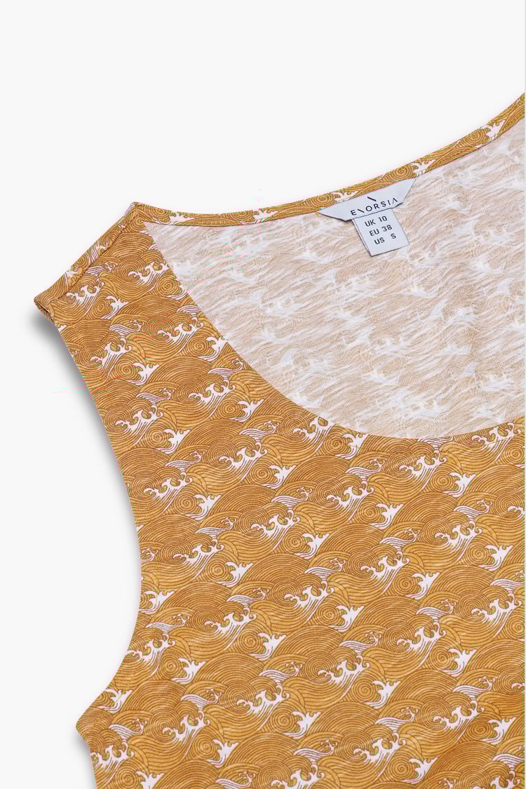 Wave Printed Vest Tank Top