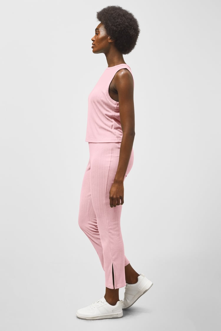 Comfortable Ribbed Lounge Set